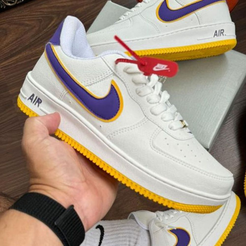 Tênis Air Force 1 - Lakers