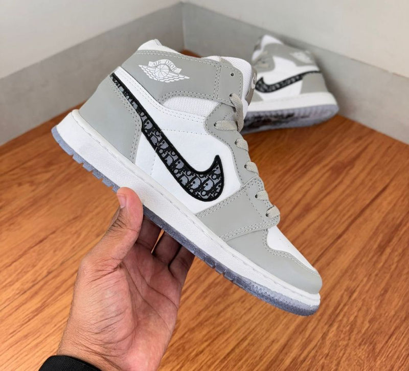 Tênis Air Jordan 1 - DIOR