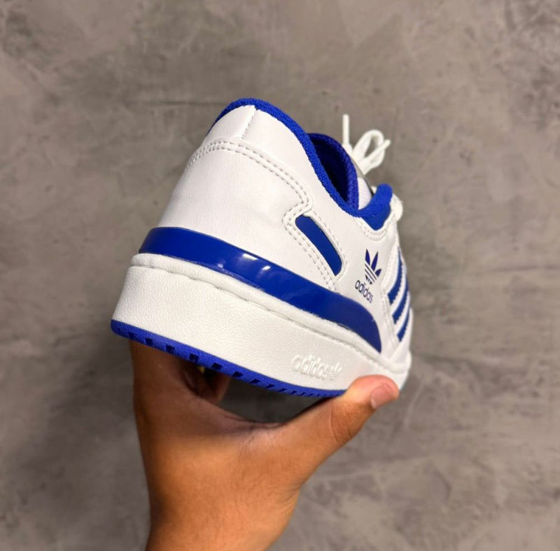 Tênis Forum Low 84 ADV - branco/royal