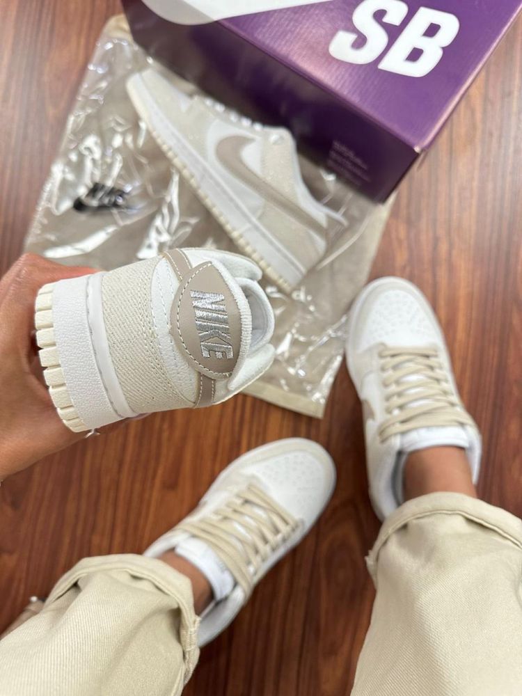 Tênis SB Dunk Low - Glitter