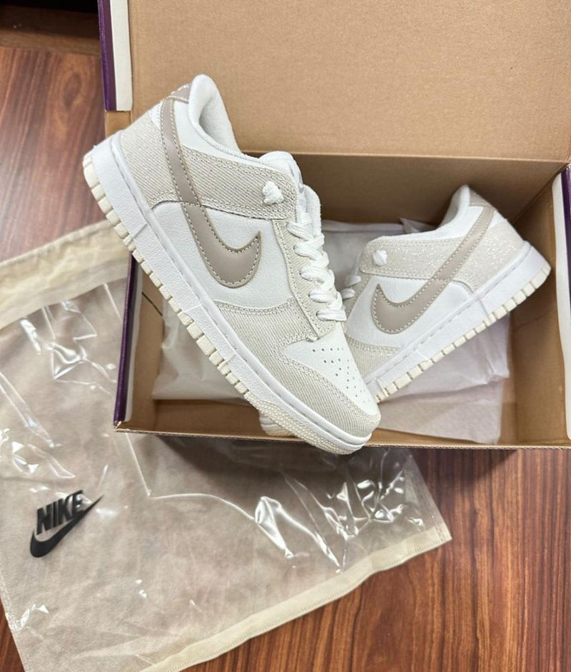 Tênis SB Dunk Low - Glitter