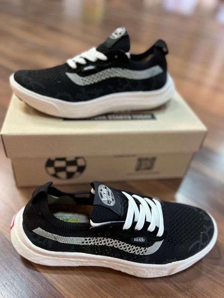 Tênis Vans Ultrarange - VR3 Preto
